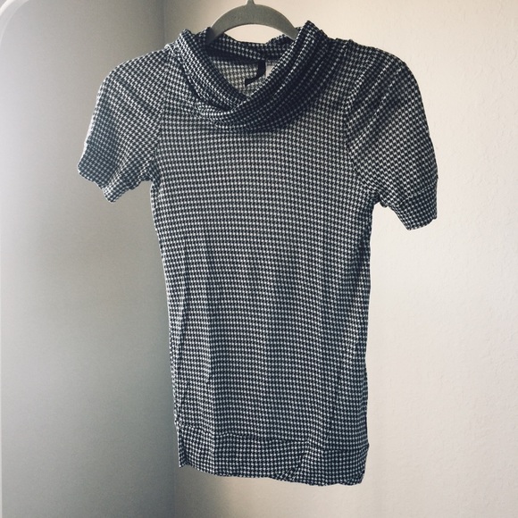 H&M - Picture 1 of 8